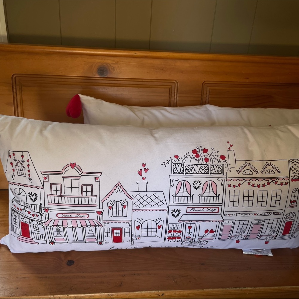 Isaac Mizrahi Large Decorative Long Love Lives Here Pillow